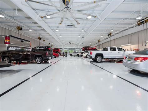 Howard bentley gmc albertville - Holcomb Collision. 9 reviews and 7 photos of Howard Bentley Buick GMC "Excellent service. Found another potential issue, explained to me, ordered parts and scheduled repairs."